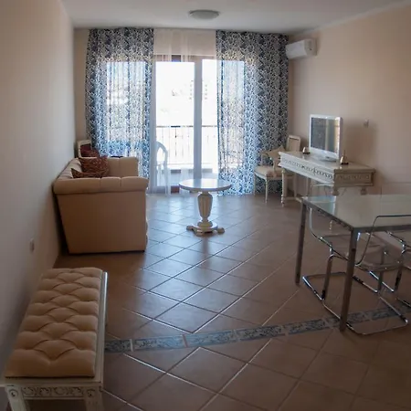 Rocamar Beach Aparthotel 3*